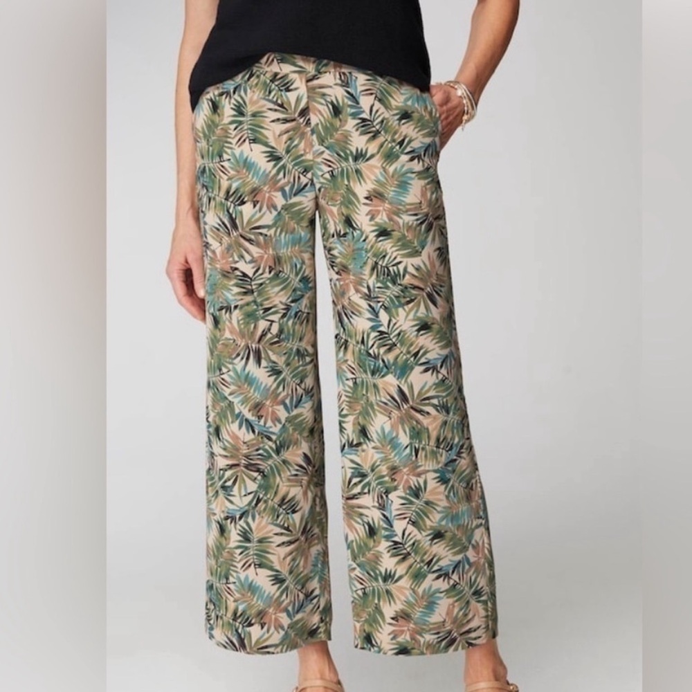 J jill Wearever Silky Woven Wide-Leg Crop  Layered Palms Print